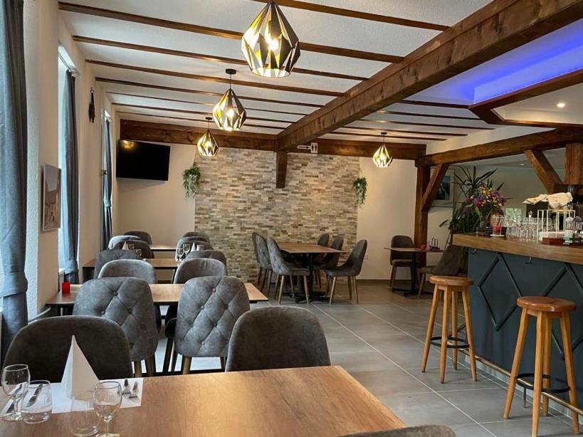 Hotel Restaurant Du Moulin Fleurier Luaran gambar